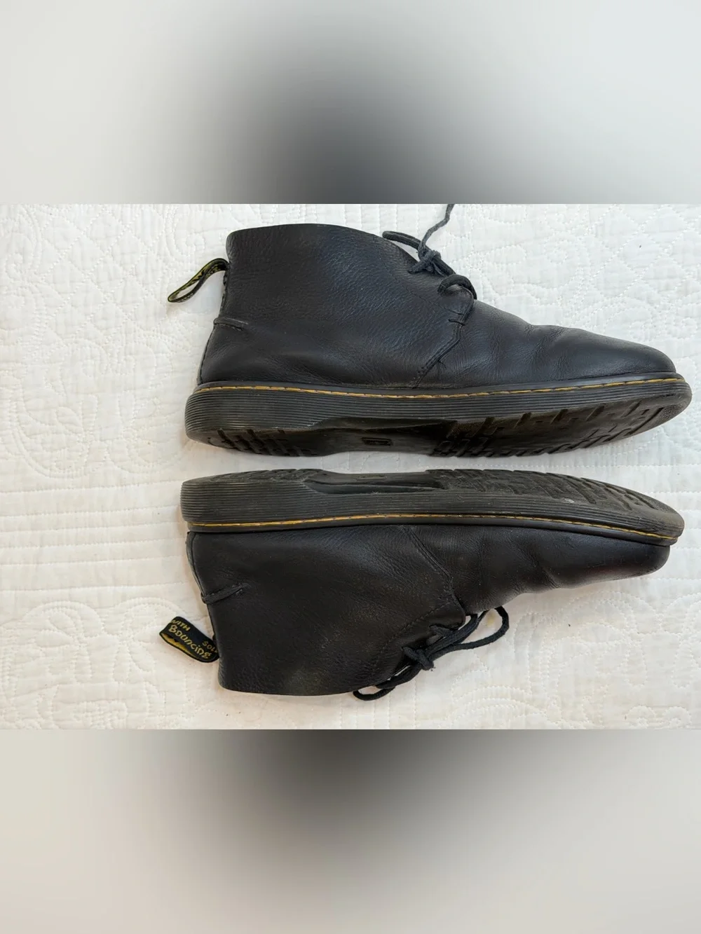 Dr. Martens Ember Black Leather Chukka Ankle Boots Shoes Lace Up Men's Size 11